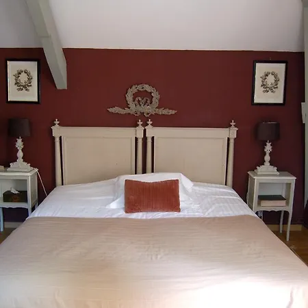 Bed and breakfast Le Manoir Du Menillet *